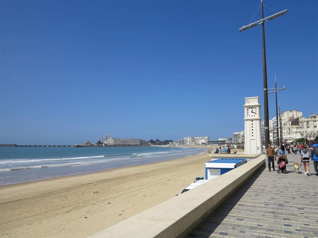 Hotel Du Commerce Les Sables-dʼOlonne Buitenkant foto